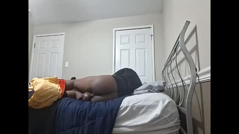 moneyboysaveg548 online show from 10, 3, 2026