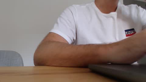 moneyslave84 online show from 3, 11, 2025