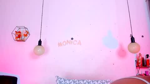 aleja      independent model       online show from 19, 4, 2026