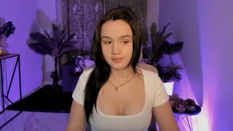 Snapshot of monicafarmer chatting on 10, 1, 2026 monica online show from 10, 1, 2026