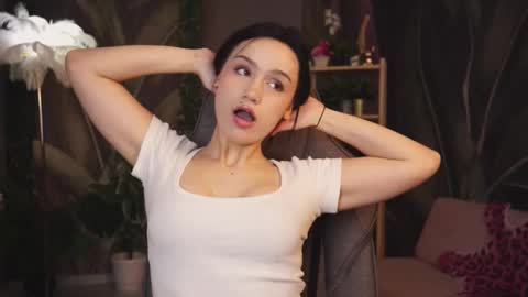 monica online show from 15, 5, 2026