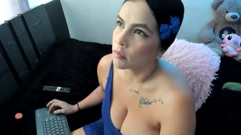 Snapshot of monicaharrison chatting on 4, 6, 2026 monicaharrison online show from 4, 6, 2026