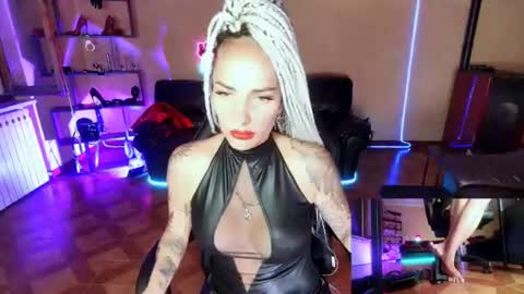 Miss Monica online show from 28, 7, 2026