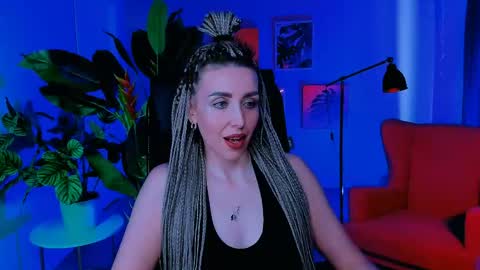 Snapshot of monicariley chatting on 17, 5, 2026 monicariley online show from 17, 5, 2026