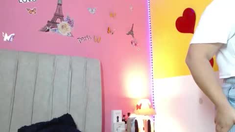 monickhot303av online show from 12, 9, 2025