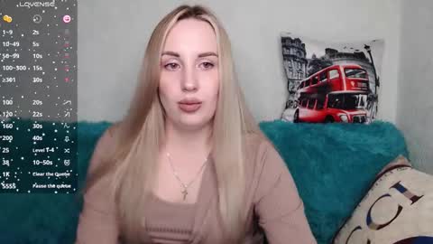 Monika online show from 4, 10, 2025