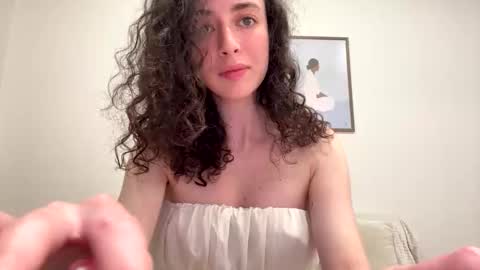 monika_one online show from 6, 5, 2026