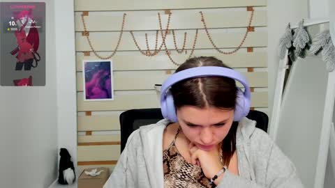 Snapshot of monika_youu chatting on 12, 1, 2025 Monika online show from 12, 1, 2025