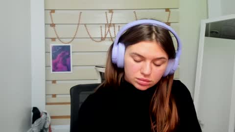 Snapshot of monika_youu chatting on 7, 2, 2025 Monika online show from 7, 2, 2025