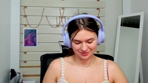 Snapshot of monika_youu chatting on 9, 2, 2025 Monika online show from 9, 2, 2025