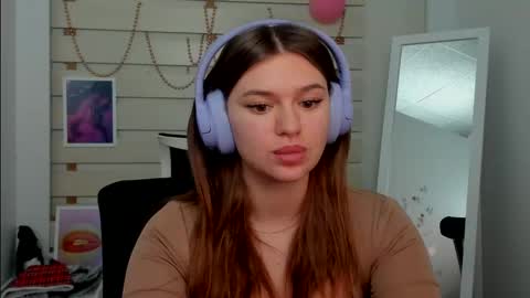 Snapshot of monika_youu chatting on 21, 2, 2025 Monika online show from 21, 2, 2025