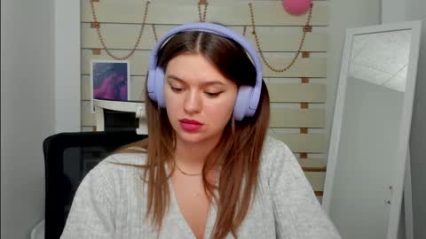 Snapshot of monika_youu chatting on 24, 2, 2025 Monika online show from 24, 2, 2025