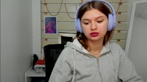 Snapshot of monika_youu chatting on 25, 2, 2025 Monika online show from 25, 2, 2025