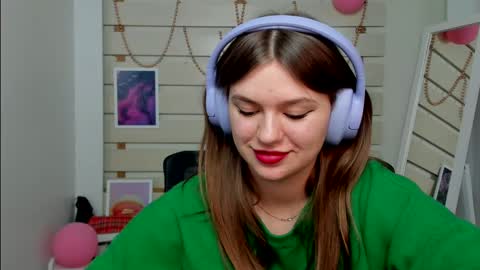 Snapshot of monika_youu chatting on 27, 2, 2025 Monika online show from 27, 2, 2025