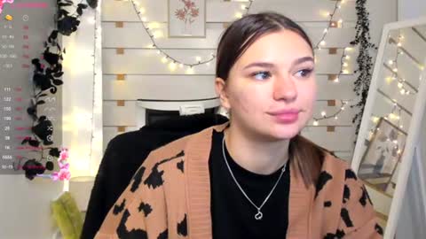 Snapshot of monika_youu chatting on 7, 1, 2026 Monika online show from 7, 1, 2026