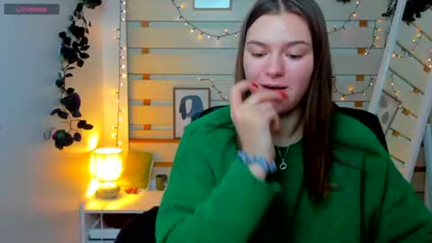 Snapshot of monika_youu chatting on 19, 1, 2026 Monika online show from 19, 1, 2026