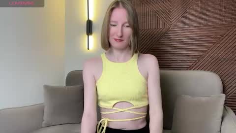 Snapshot of monikabos chatting on 7, 6, 2026 MonikaBos online show from 7, 6, 2026