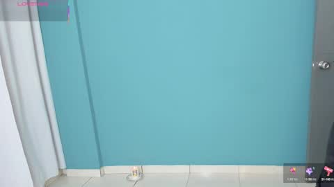 monikk__harrison online show from 16, 9, 2025