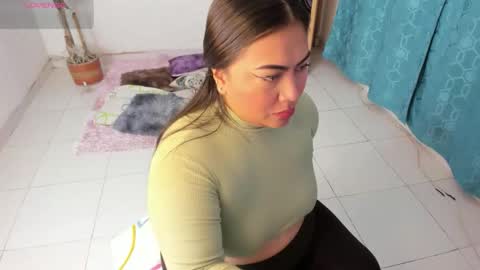 monikk__harrison online show from 6, 1, 2026
