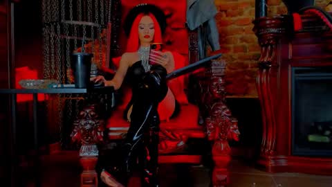 Snapshot of moniqueresse chatting on 23, 9, 2025 Monique C online show from 23, 9, 2025