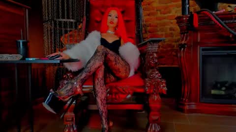 Snapshot of moniqueresse chatting on 6, 10, 2025 Monique C online show from 6, 10, 2025