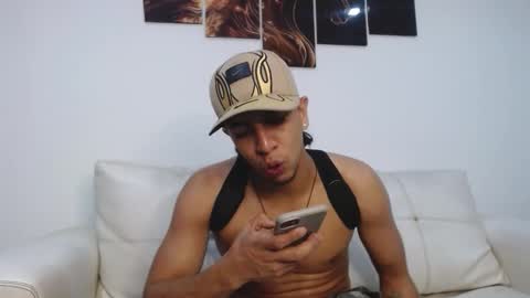 Snapshot of monkey_uchiha77 chatting on 7, 2, 2026 simon dice online show from 7, 2, 2026