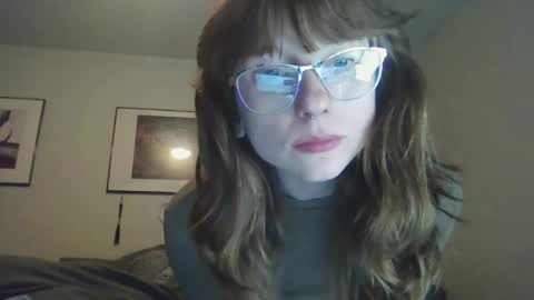 Snapshot of monkeygirl99 chatting on 8, 2, 2026 monkeygirl9 come play with me slut daddy bad spanking cute girl submissive online show from 8, 2, 2026