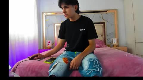 Snapshot of monky_0002 chatting on 11, 3, 2026 monky_0002 online show from 11, 3, 2026