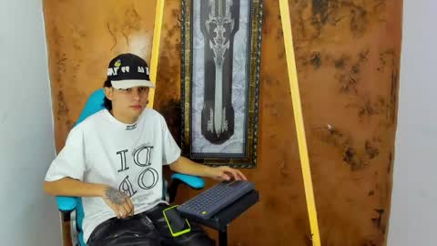 monky_0002 online show from 7, 6, 2026