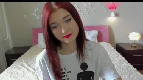 Snapshot of monnycashine chatting on 12, 7, 2026 monnycashine online show from 12, 7, 2026