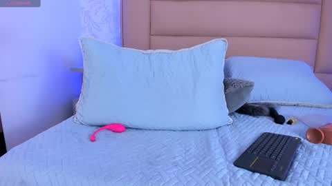 Adriana online show from 13, 2, 2025