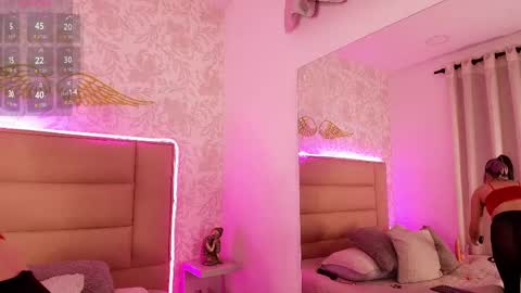 Adriana online show from 28, 4, 2026