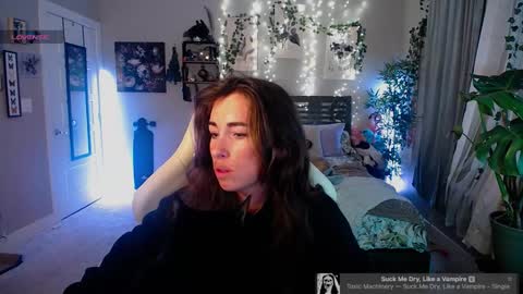 Lydia Mooney online show from 16, 1, 2025