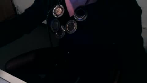 Snapshot of montero81 chatting on 9, 12, 2024 Sabrina online show from 9, 12, 2024