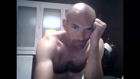 montmasse online show from 23, 4, 2026