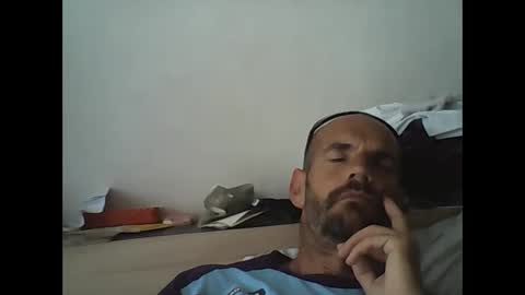 Snapshot of montmasse chatting on 9, 5, 2026 montmasse online show from 9, 5, 2026