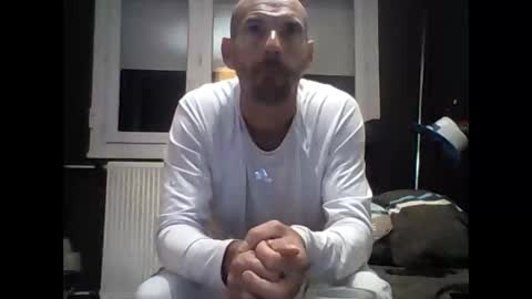 Snapshot of montmasse chatting on 15, 5, 2026 montmasse online show from 15, 5, 2026
