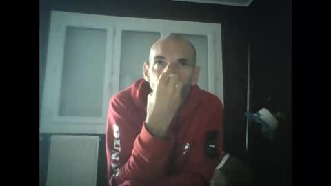 Snapshot of montmasse chatting on 16, 5, 2026 montmasse online show from 16, 5, 2026