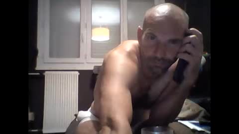 Snapshot of montmasse chatting on 5, 6, 2026 montmasse online show from 5, 6, 2026