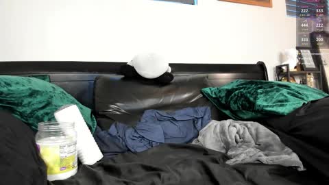 Snapshot of montuna chatting on 13, 10, 2025 Montana Ridge online show from 13, 10, 2025