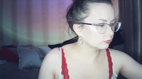 moodiemira online show from 21, 3, 2026