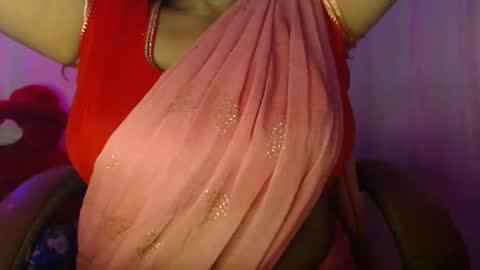 Snapshot of moody_maya chatting on 14, 10, 2025 Maya online show from 14, 10, 2025