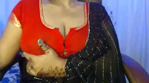 Snapshot of moody_maya chatting on 31, 10, 2025 Maya online show from 31, 10, 2025