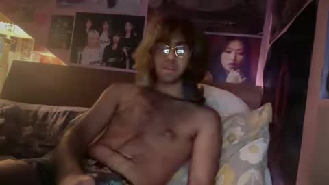 moon online show from 10, 6, 2026