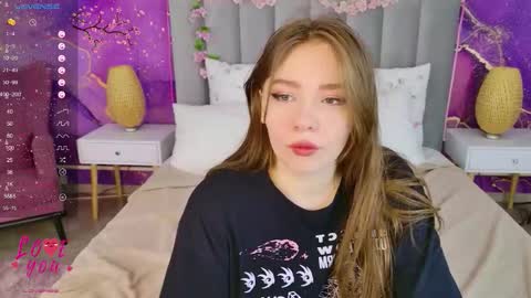 Snapshot of moon__bunny chatting on 22, 2, 2026 Moon Bunny online show from 22, 2, 2026