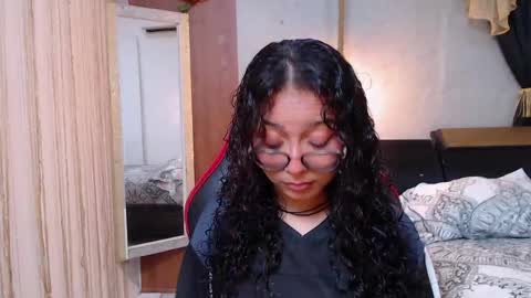 moon_and_fire_ online show from 28, 4, 2026