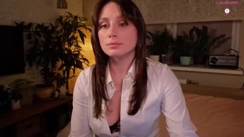 Luna  online show from 9, 11, 2025