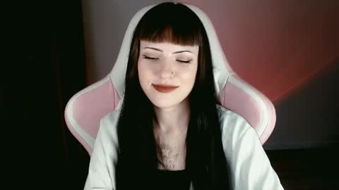 Snapshot of moon_velvet chatting on 24, 5, 2026 sophie online show from 24, 5, 2026