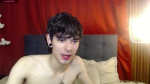 MOON AND ZUKO online show from 24, 2, 2026