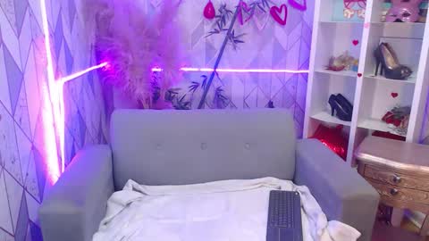 Charlotte online show from 4, 10, 2025